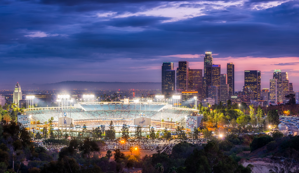 Dodger Blue Sky over Los Angeles » Pixamundo